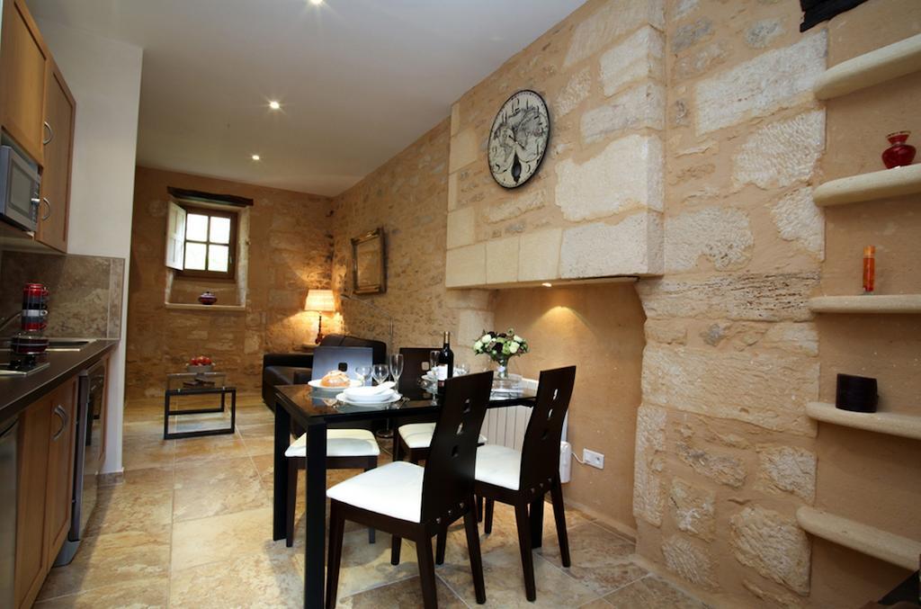 Le Grenier Du Chapitre Appartement Sarlat-la-Canéda Kamer foto